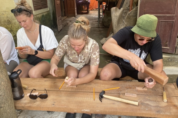  “Greenize” the manufacturing process to protect the natural ecosystem in Kim Bong, Hoi An