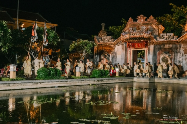 Korean Folklore Performing Group performed in Hội An Ancient Town