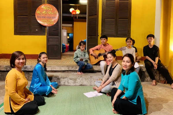 Quảng Nam: Hằng đêm, Hội An tổ chức trình diễn và dạy hát dân ca cộng đồng
