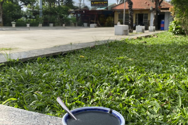 Sweet black sesame soup in Hoi An