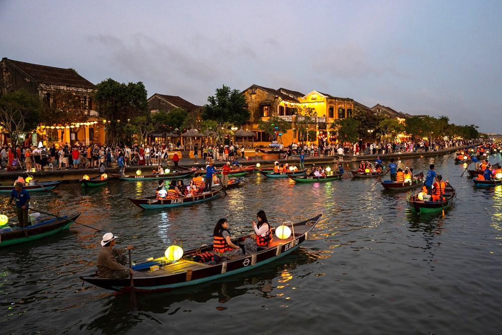 Bài 1- Phát triển công nghiệp văn hóa trong bối cảnh mới - ảnh 1